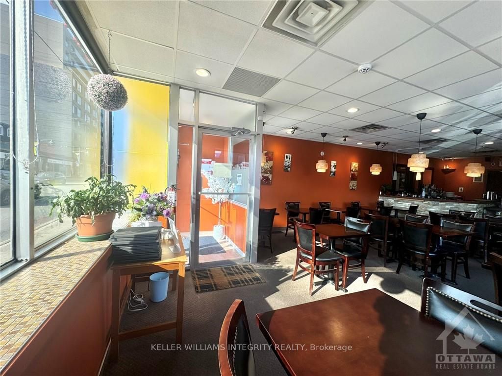 511 Bank Street Property Photo 3