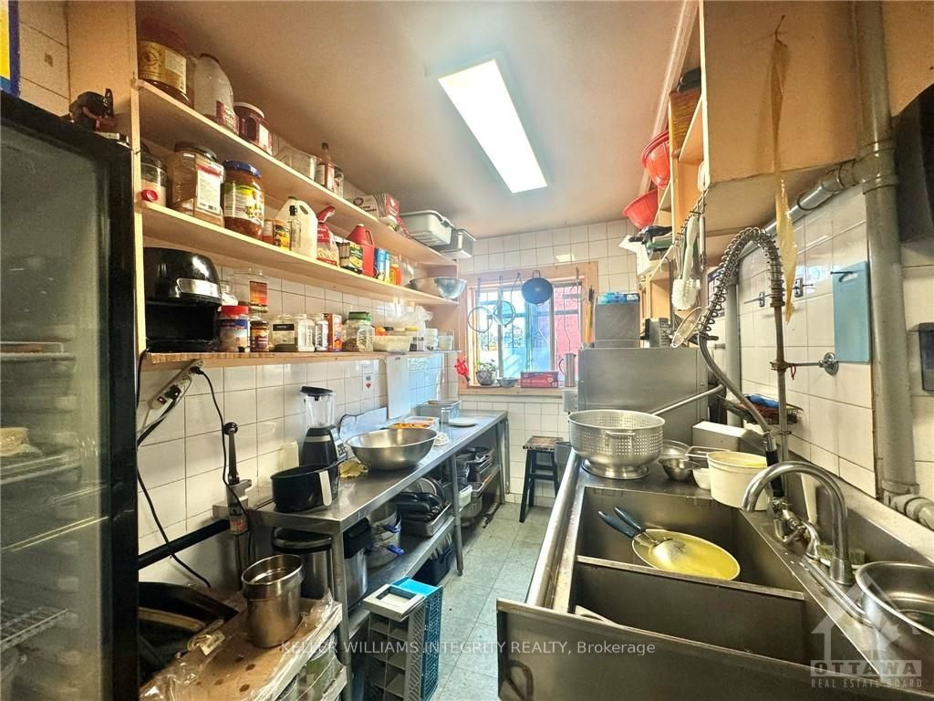 511 Bank Street Property Photo 11