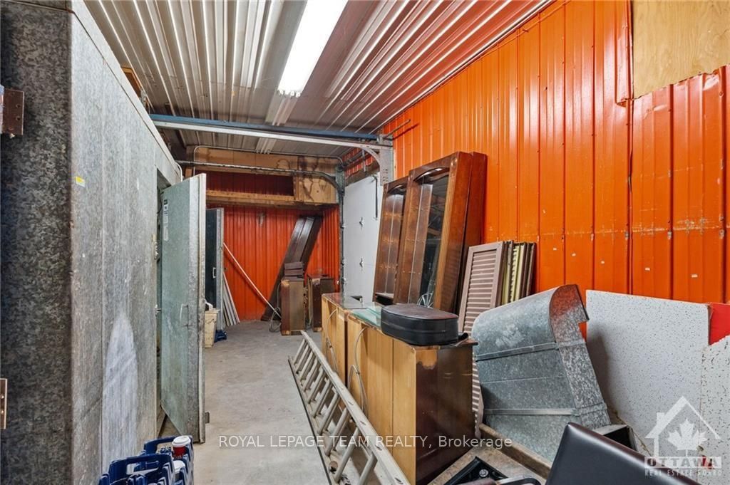 433 Donald B Munro Drive Property Photo 12