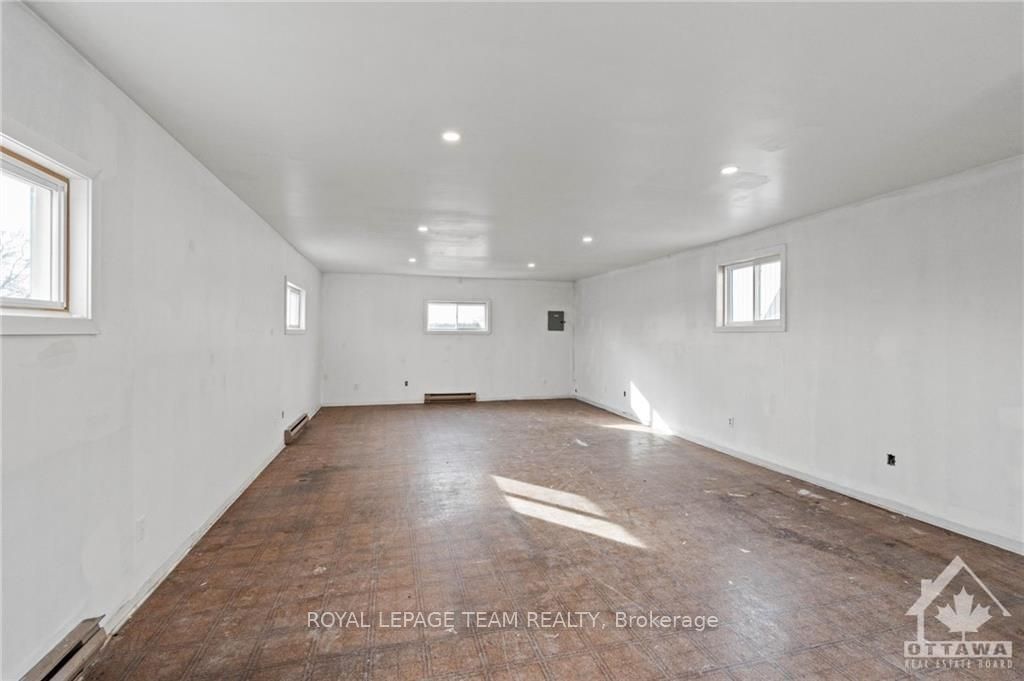 433 Donald B Munro Drive Property Photo 18