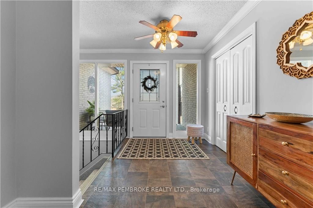 17 Harris Crescent Property Photo 25
