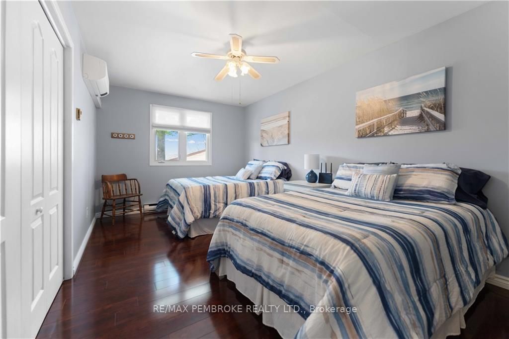 17 Harris Crescent Property Photo 80