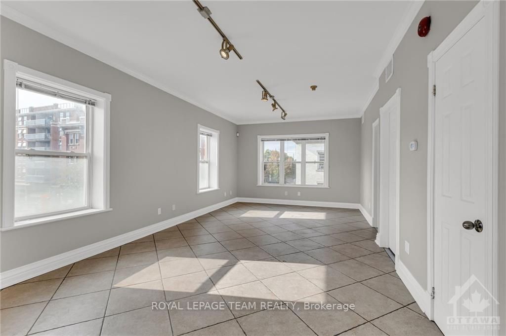 #300 - 309 Bank Street Property Photo 13