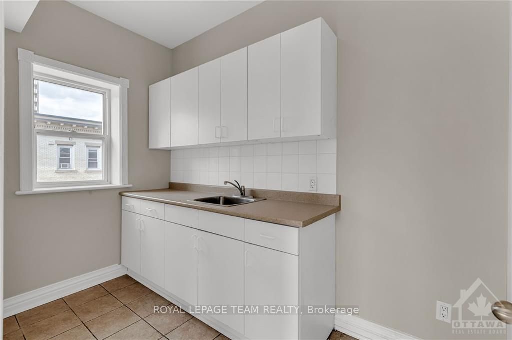 #300 - 309 Bank Street Property Photo 19
