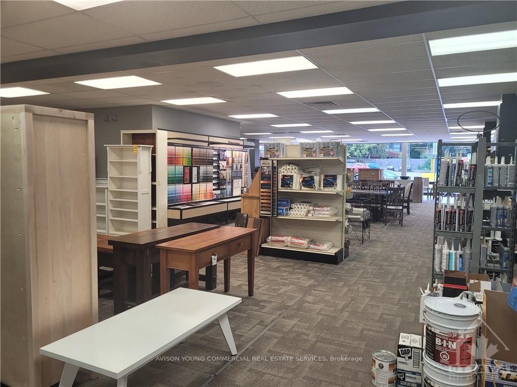 1242 Bank Street Property Photo 4