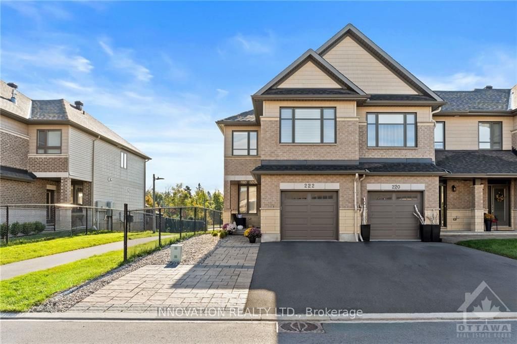 222 Purchase Cres Property Photo 1