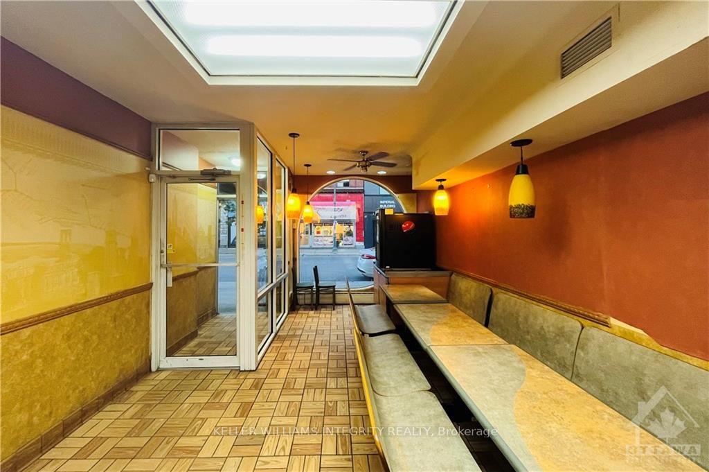 #1 - 248 Bank Street Property Photo 2