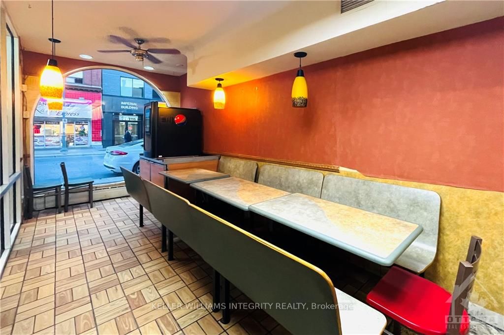 #1 - 248 Bank Street Property Photo 4