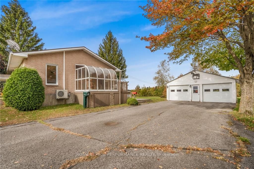 590-592 Bolt Road Property Photo 2
