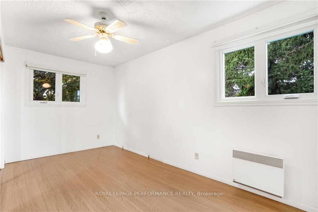 590-592 Bolt Road Property Photo 8