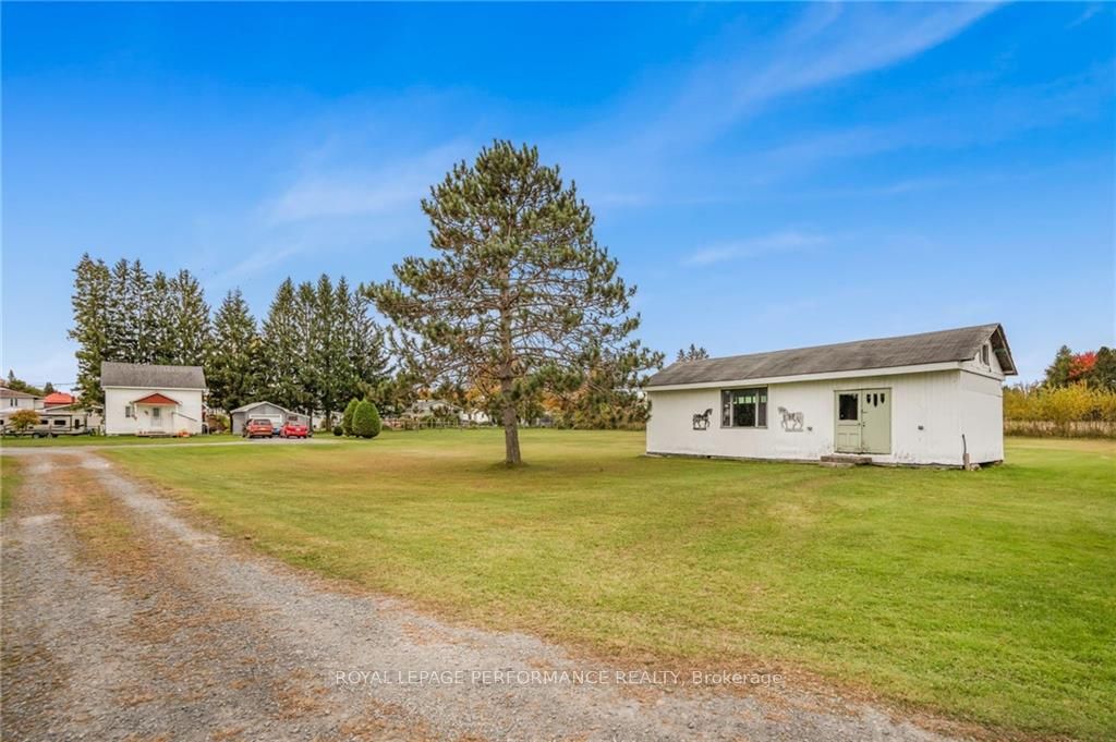 590-592 Bolt Road Property Photo 19