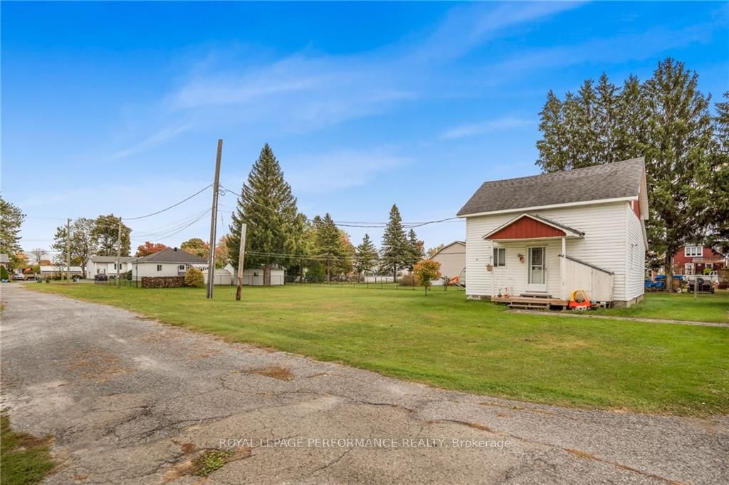 590-592 Bolt Road Property Photo 20