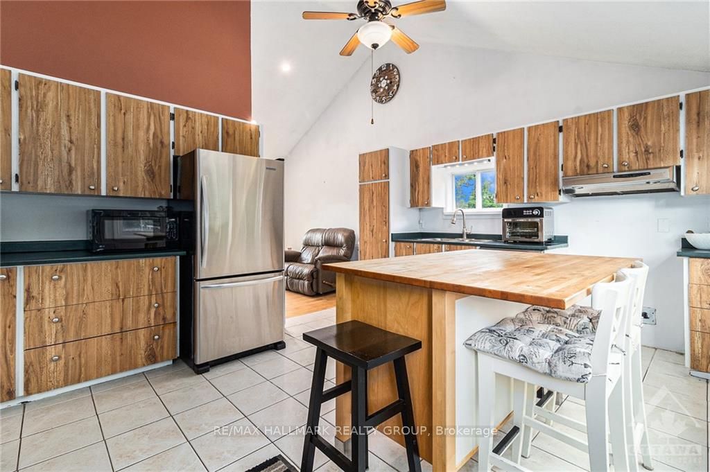 5055 Loggers Way Property Photo 3