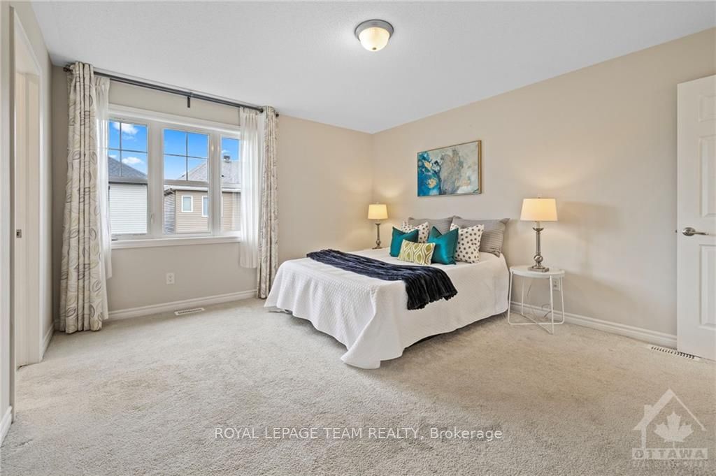 747 Cape Jack Walk Property Photo 8