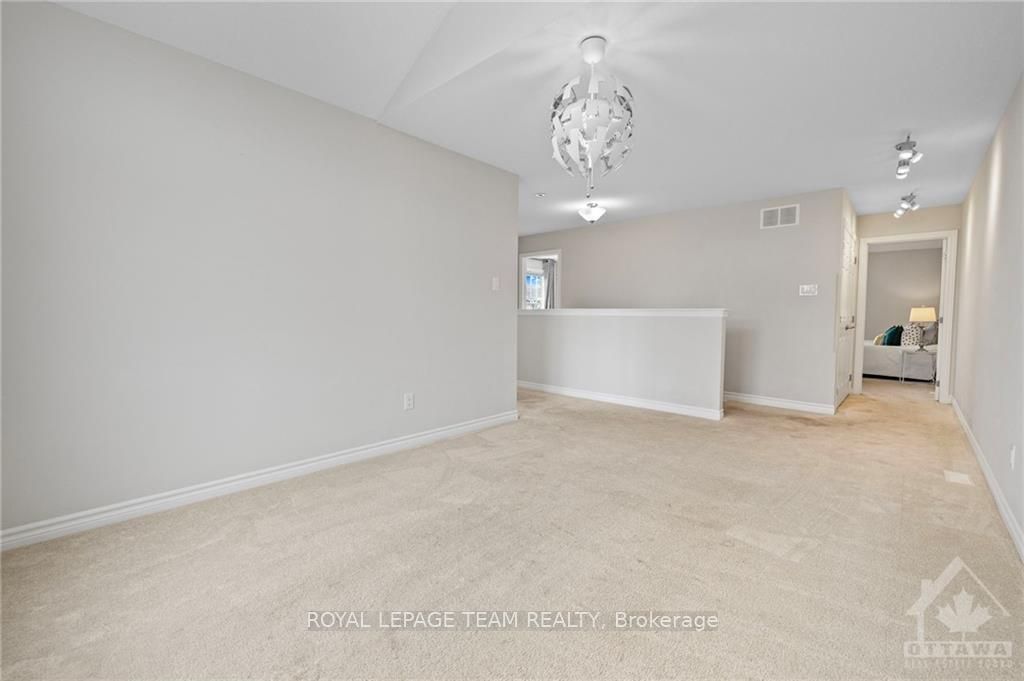 747 Cape Jack Walk Property Photo 15