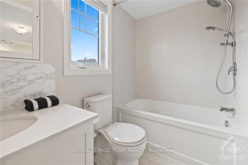 747 Cape Jack Walk Property Photo 21