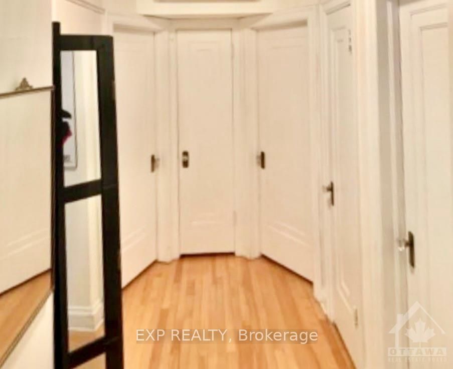 404 Holland Ave Property Photo 6