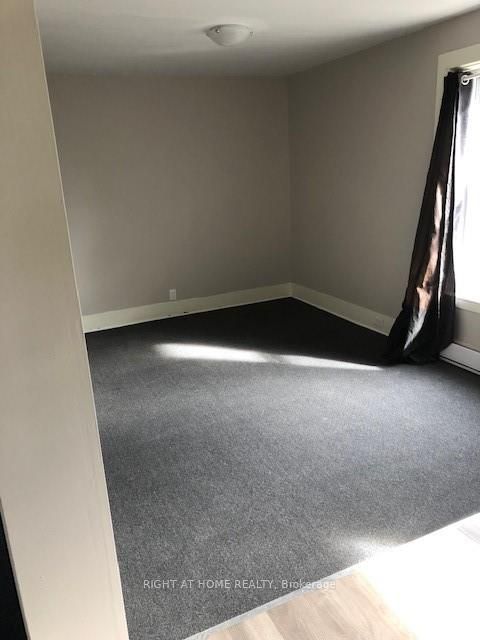 31 Townline Rd E Property Photo 27
