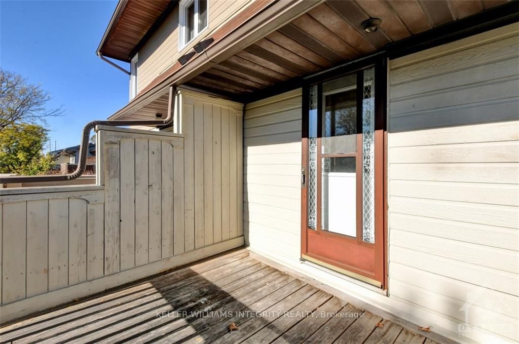 3205 Uplands Dr Property Photo 9