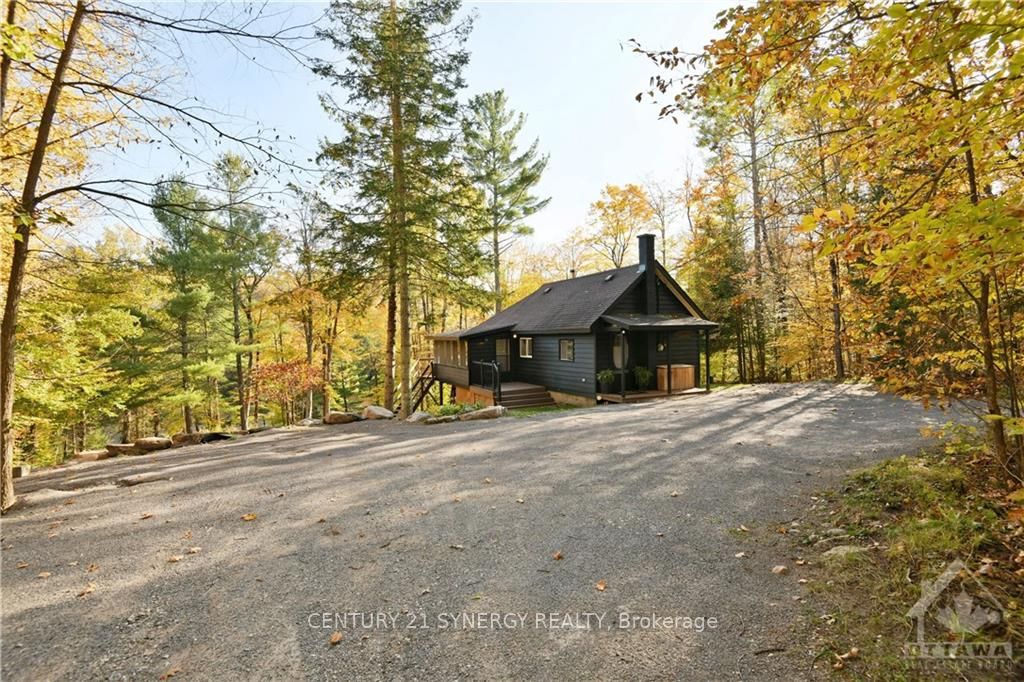2255 B Calabogie Road Property Photo 3