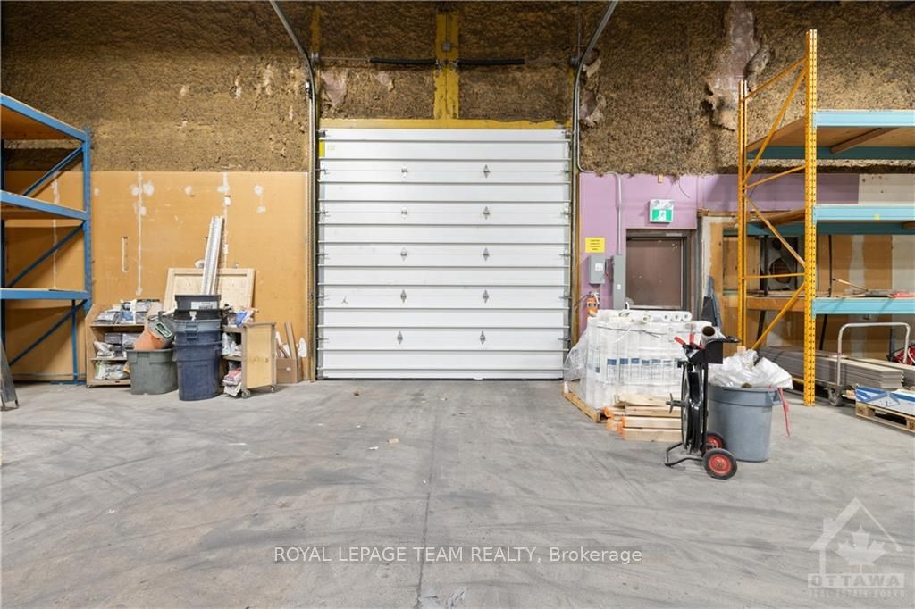 46 Colonnade Road Property Photo 19