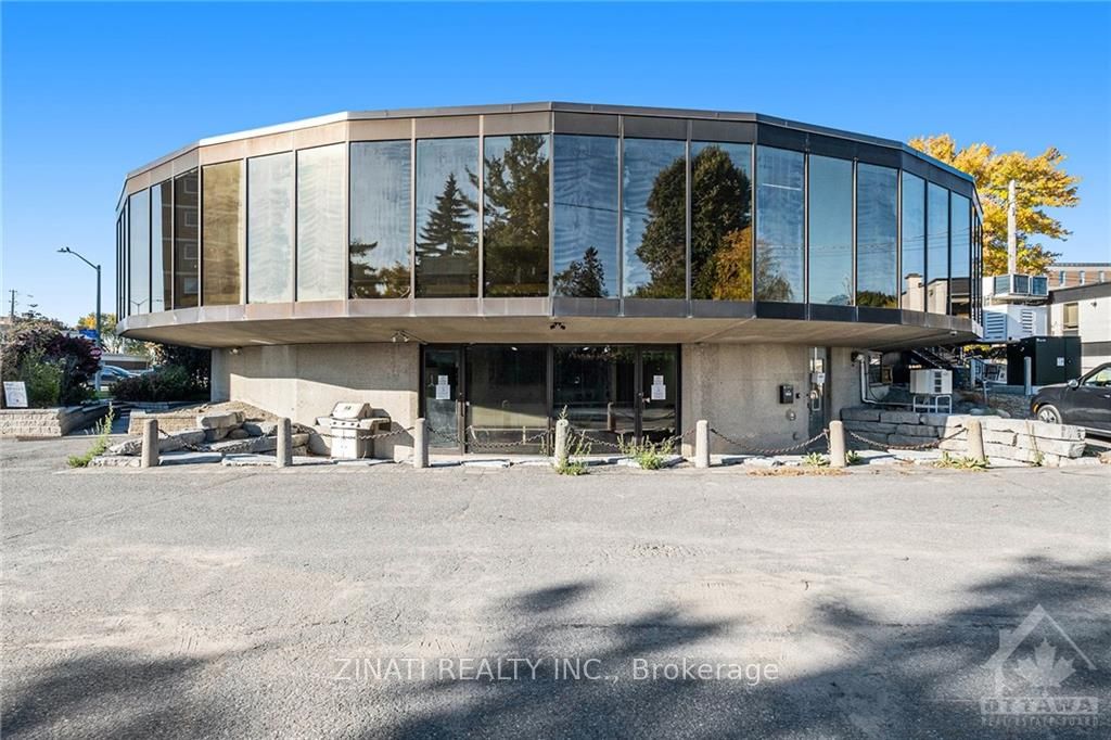 2300 Carling Avenue Property Photo 3