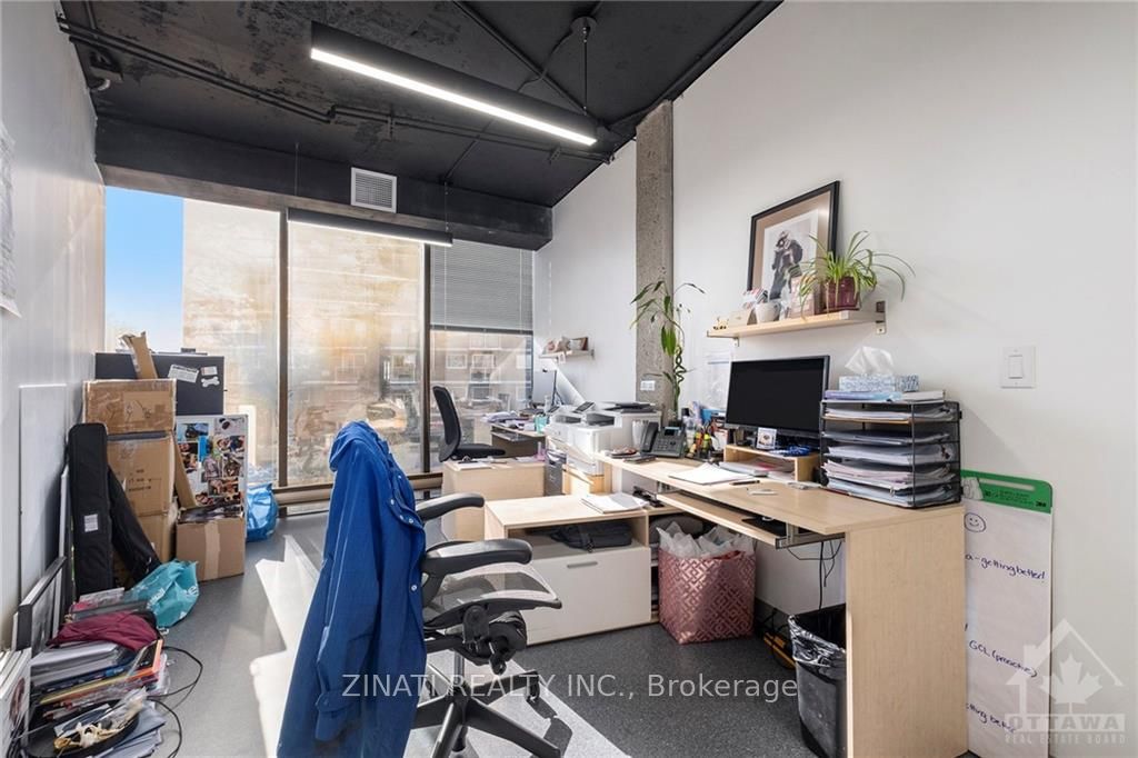 2300 Carling Avenue Property Photo 14