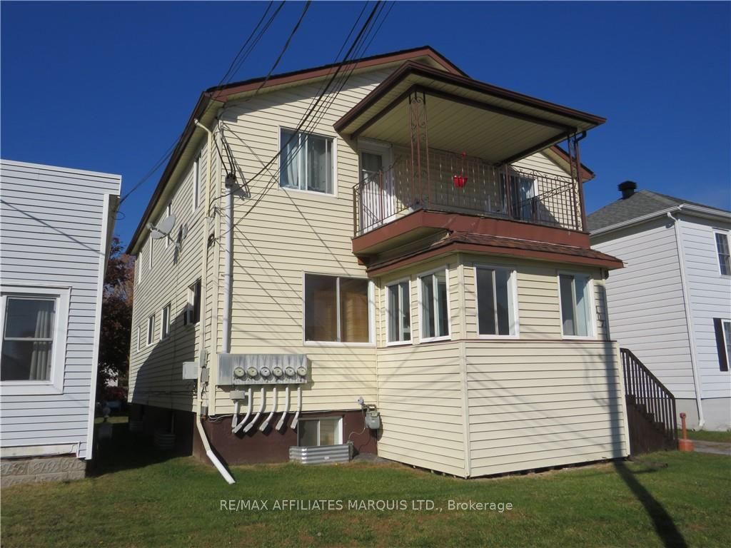 107 Seventh Street Property Photo 2