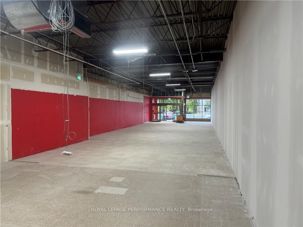 #2 - 56 Main Street Property Photo 3