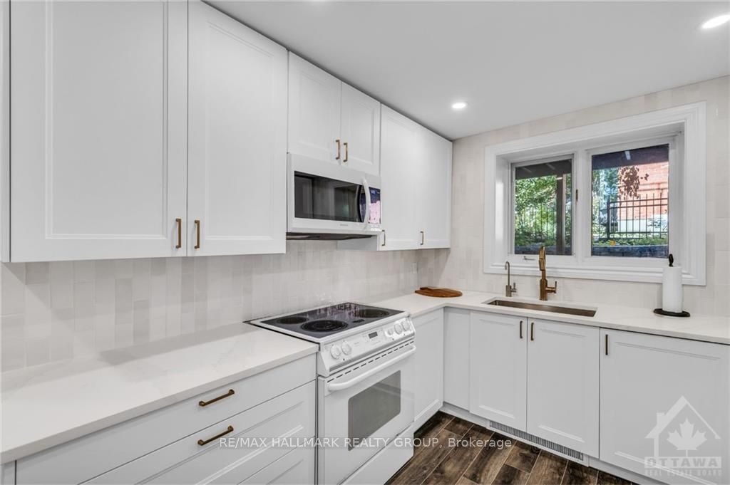33 Charles St Property Photo 5