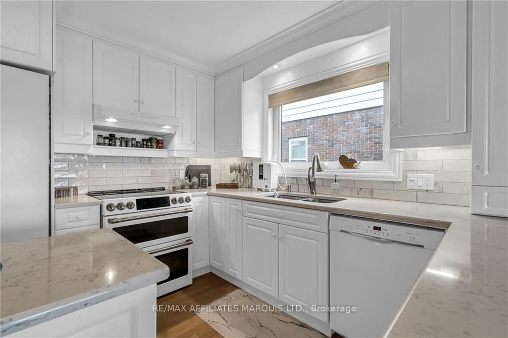 1410 Montreal Road Property Photo 11