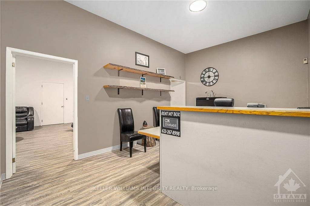 2 North Street Property Photo 8