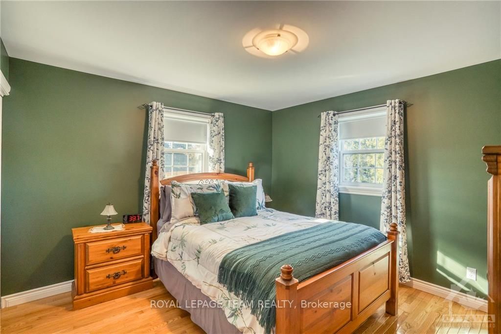 6443 Martin Street Property Photo 12