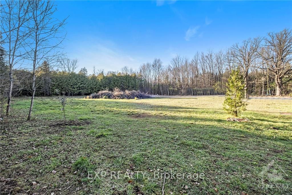 8014 Parkway Rd Property Photo 3