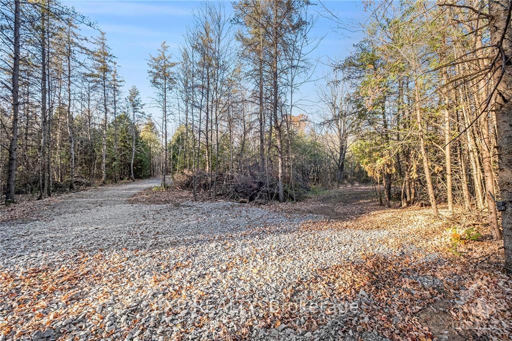 8014 Parkway Rd Property Photo 17
