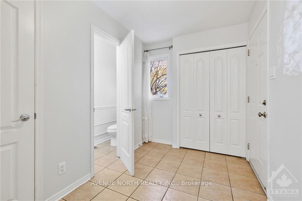 103 Strathaven Property Photo 12