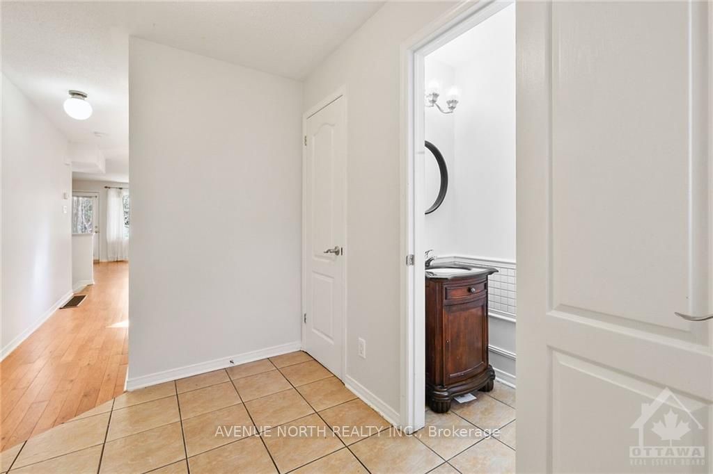103 Strathaven Property Photo 20