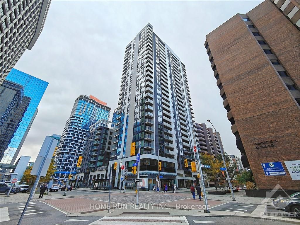 #2701 - 340 Queen Street Property Photo