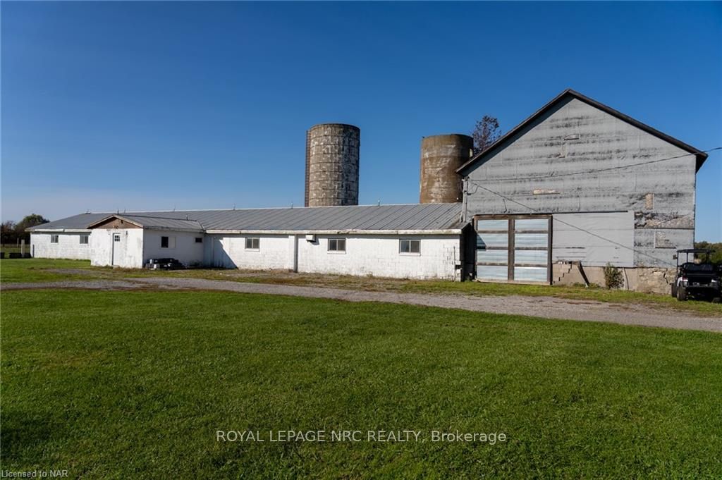 4692 Gilmore Road Property Photo 36