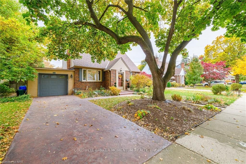 12 Cameron Rd Property Photo 1