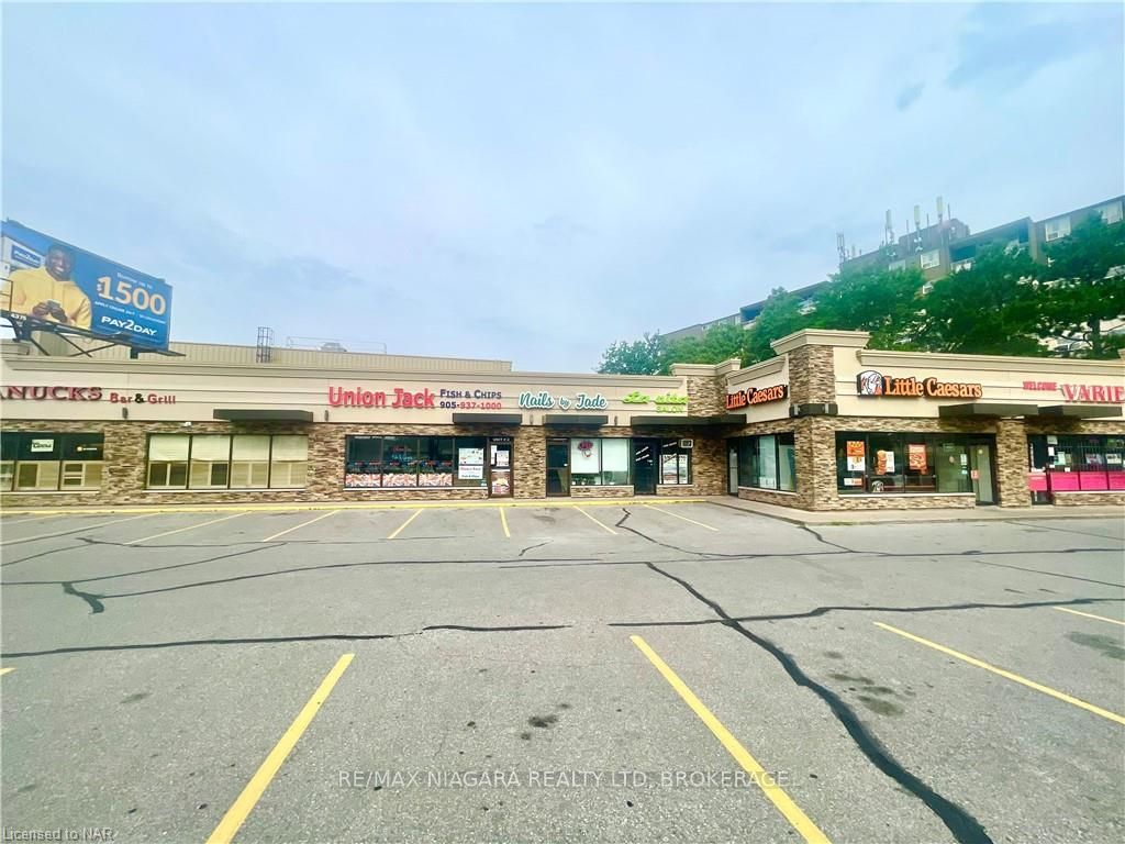 #206 - 359 Carlton Street Property Photo 21