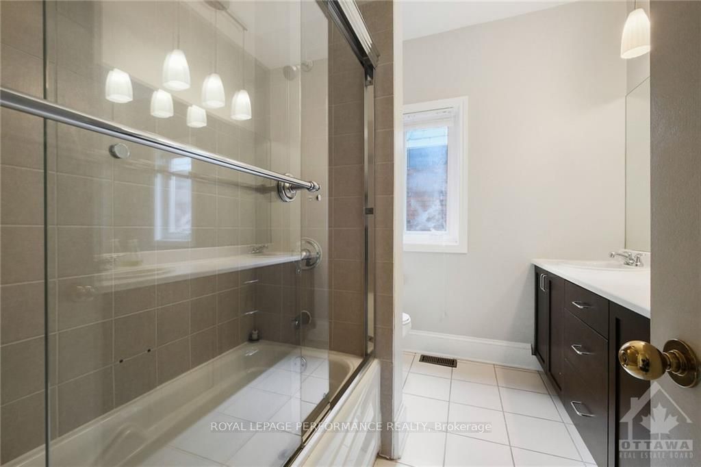 121-123 York Street Property Photo 23