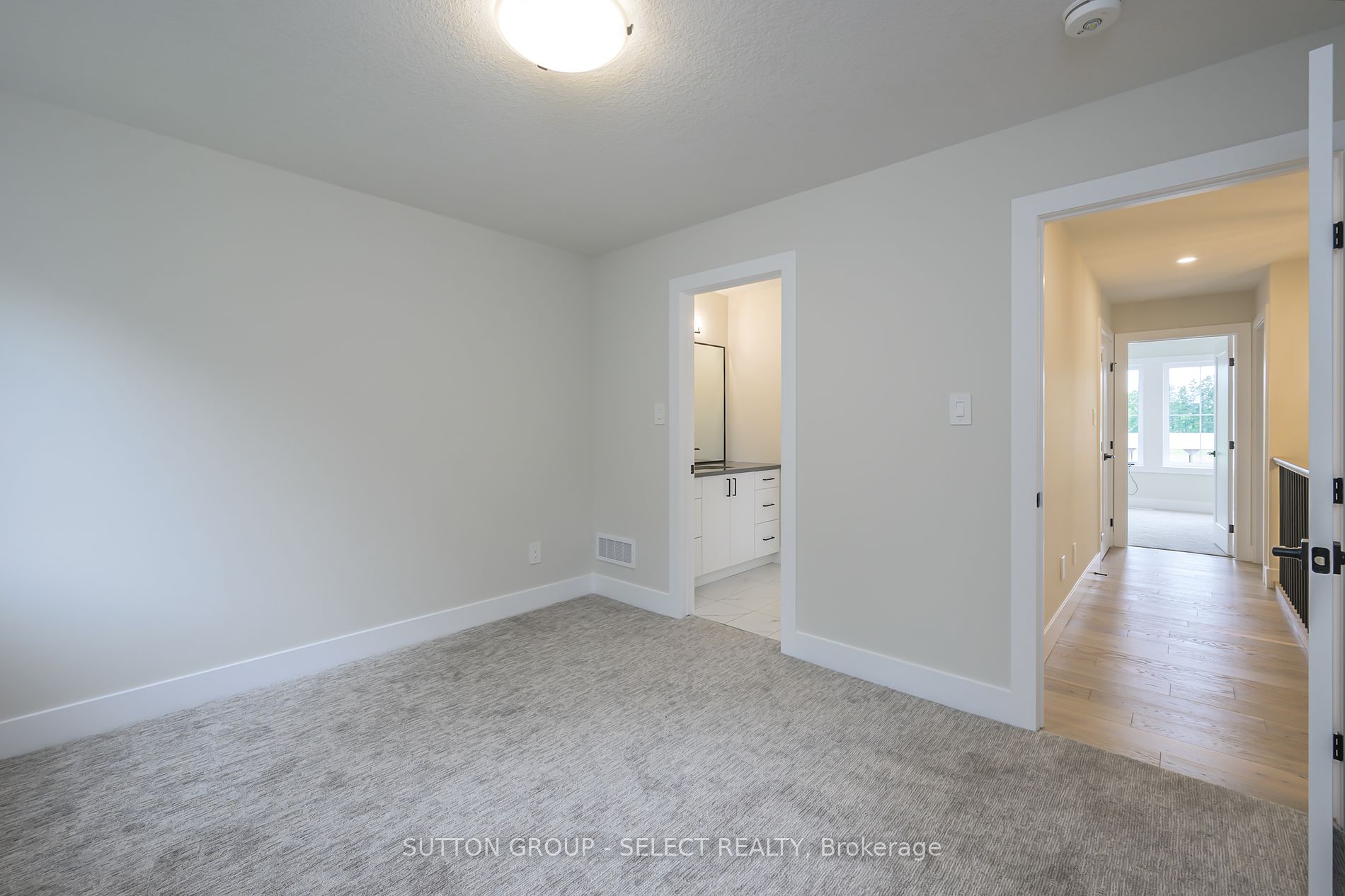 119 Optimist Park Dr Property Photo 18