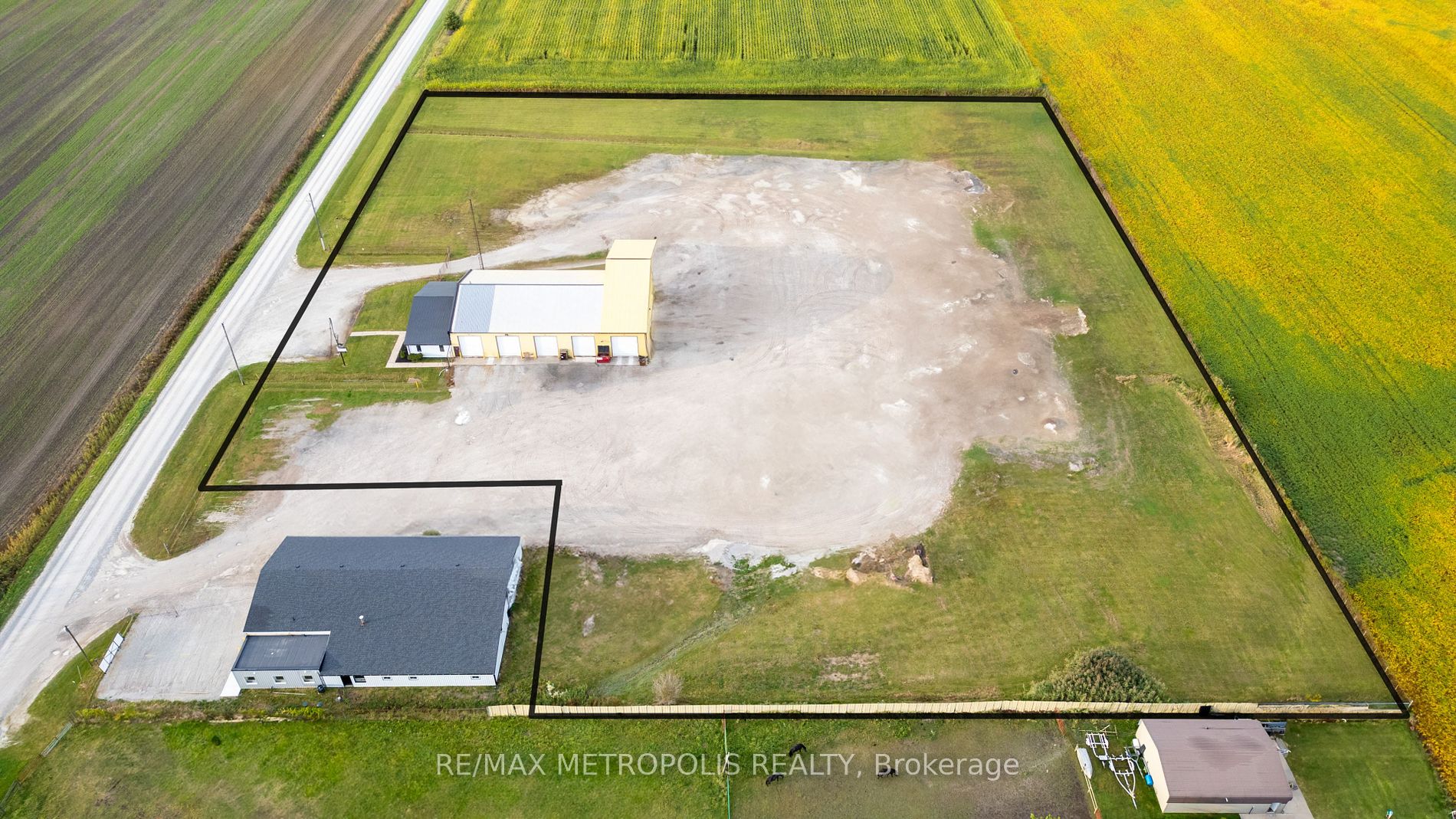 4216 Waterworks Rd Property Photo 4