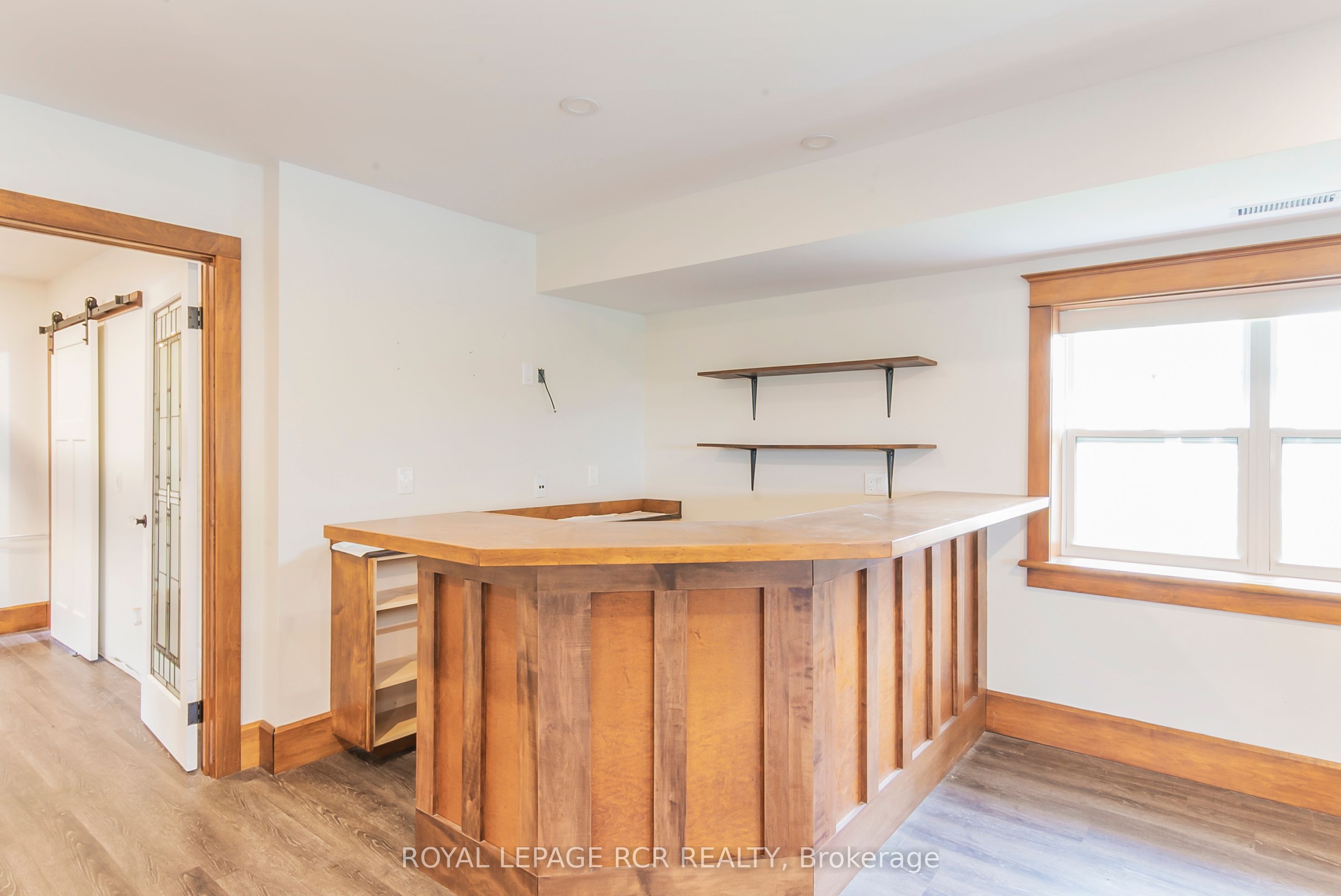 10 William Street Property Photo 7