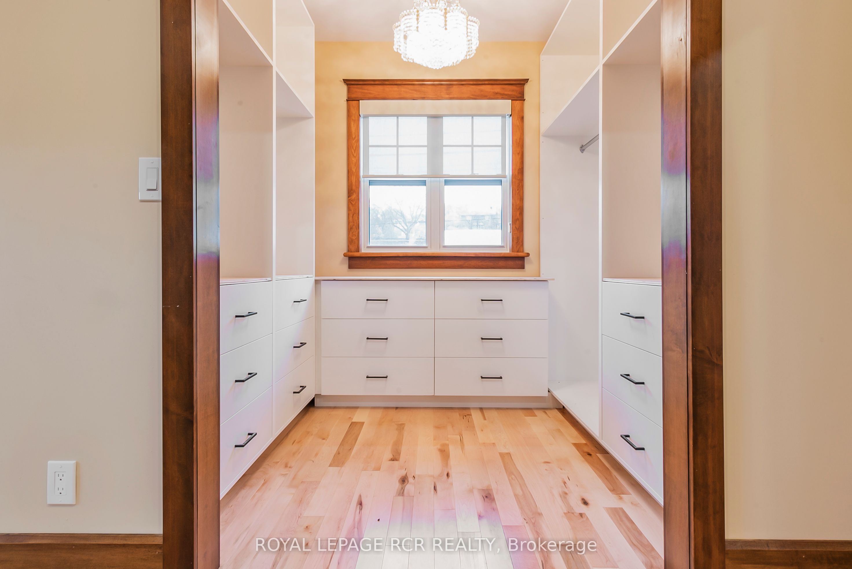 10 William Street Property Photo 21