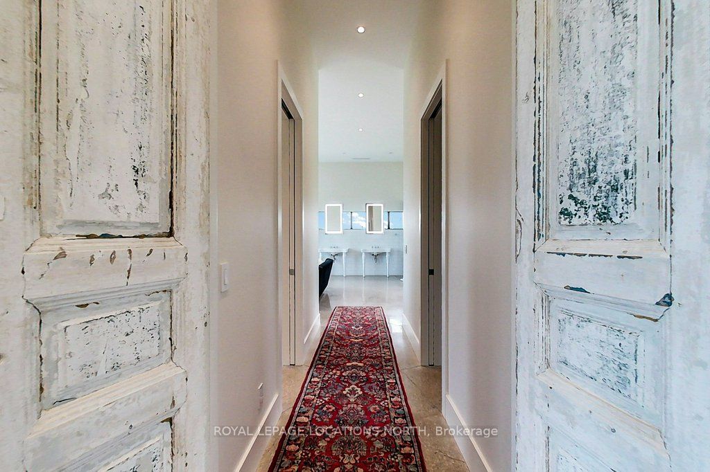 138406 112 Grey Rd Property Photo 4