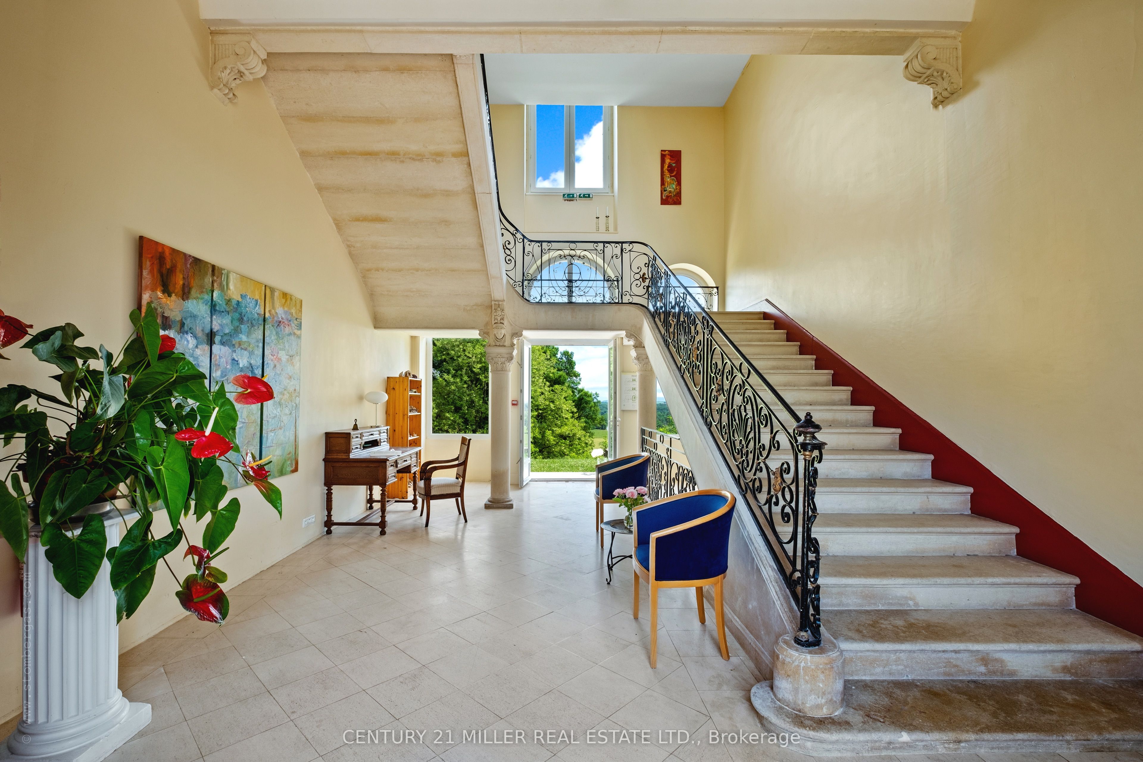 58720 Chateau Du Chene Property Photo 6