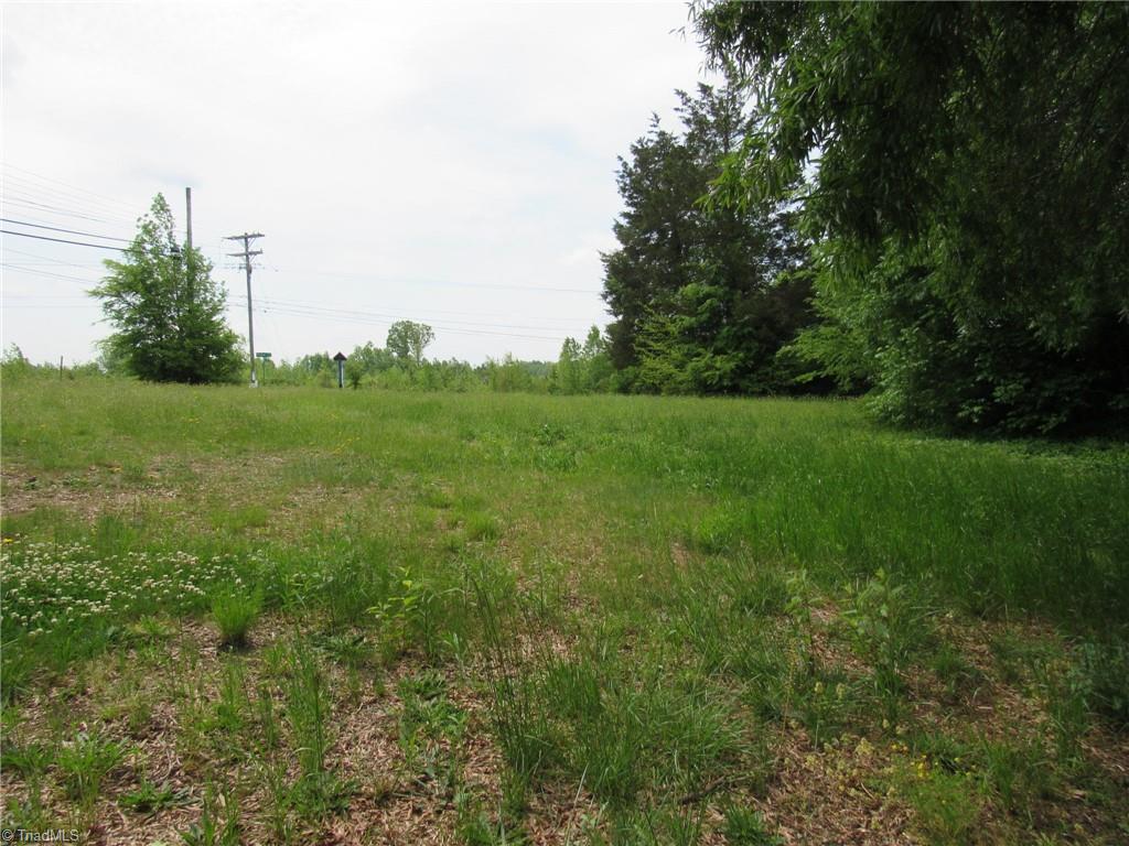 4517 Hicone Road Property Photo 4