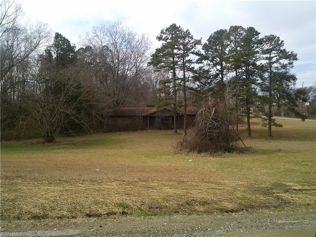 1 Harb Drive Property Photo 4